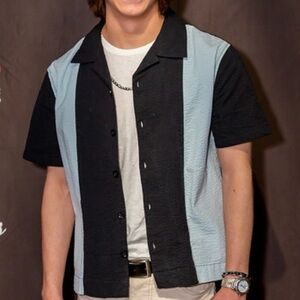 Urban Outfitters Black & Blue Retro Bowling Shirt – NWT – Sold Out